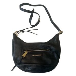 Michael Kors Rhea Zip Small Leather Messenger Bag